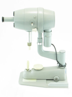 Ophthalmometer Carl Zeiss "Bombe" Modell G, 2-Handbasis, gebraucht, guter Zustand, Artikelnummer: 000091