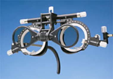 Slip-on rotary polarizer (by Hegener), to attach to the trial frame UB 3 (45°/135°), NEW!, Item No.: 001568