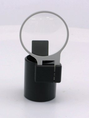 2,5 D - Loupe incl. adapter for Carl Zeiss examination light, pre -owned, fine condition, Item No.: 018729