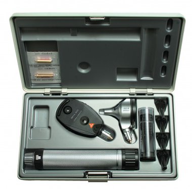 HEINE Diagnostik Set mit BETA 200 Ophthalmoskop, BETA 200 F.O. Otoskop, 3,5 Volt (NiMH) mit Ladegriff für Steckdose, Artikelnummer: 09042013k01