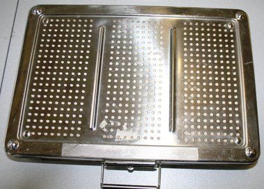 Geuder G-19895 Sterilizing Case for Steam Sterilization, pre-owned, fine condition, Item No.: 21122016-3